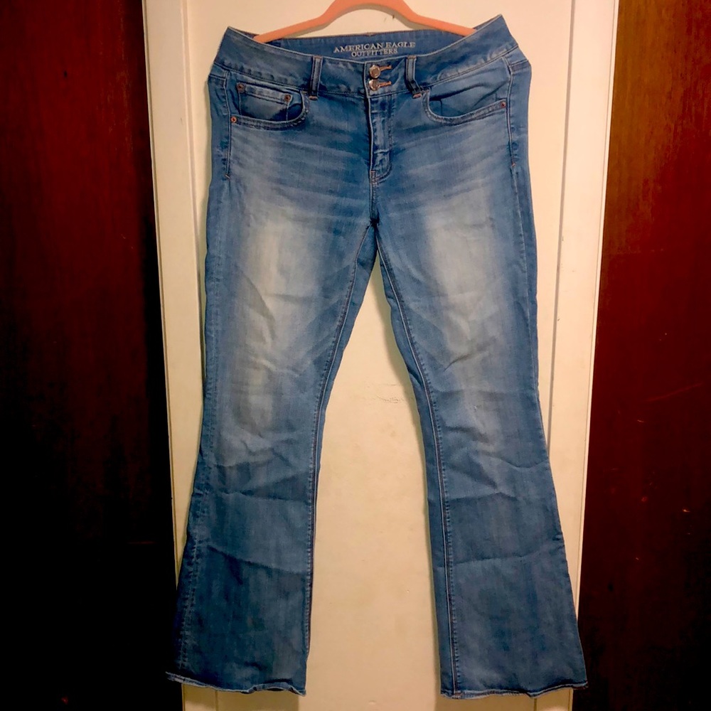 American Eagle Super Stretch size 10 regular length, flare leg